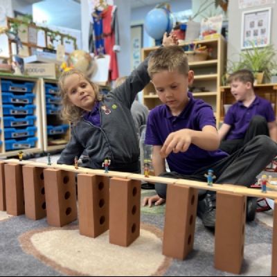 vQUzQWfVHFPCPi4LvxFKMJYBEiW8xzCfPWEiggyN55a12a1e-c55c-4c1b-9d22-9c7c06eeb6f11000x1000