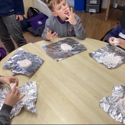 vQUzQWfVHFPCPi4LvxFKzhnZ9MdjWOHEleRBXSZnb600bba2-ebe0-46cc-a889-9b3fa1e4f7ea1000x1000